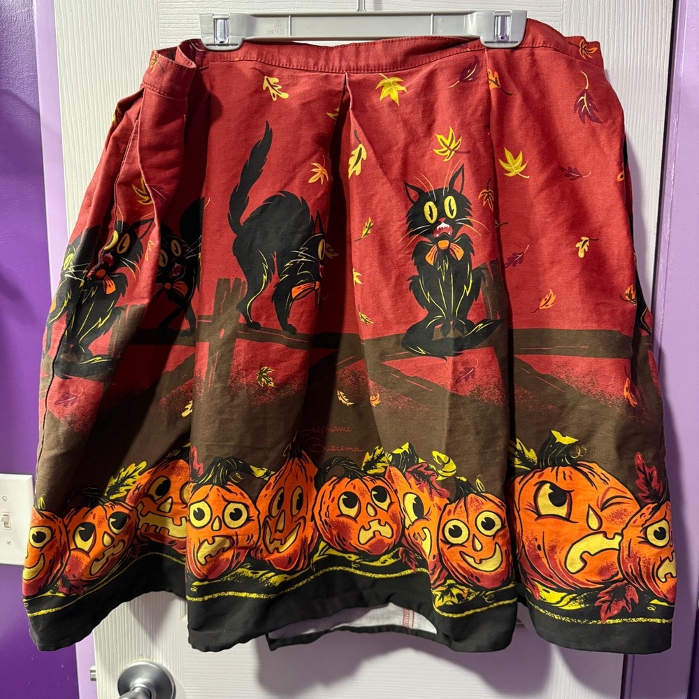 Pinup Girl Clothing Halloween Cat and Pumpkin Print Skirt